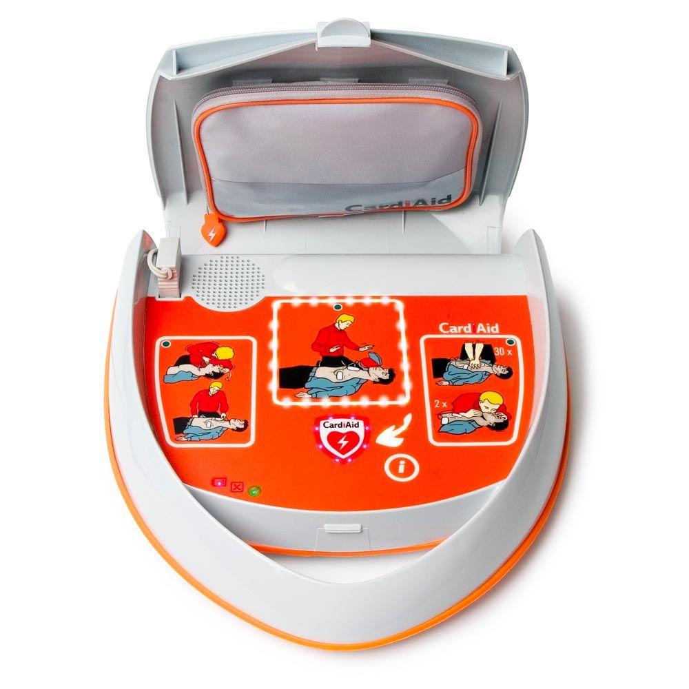 Overzicht van de CardiAid CT-series AED met knoppen en plaatjes